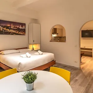 https://santa-croce-sweet-apartment.it-tuscanyhotel.com