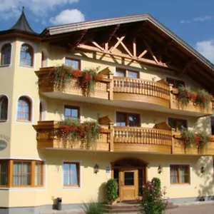 Gruenau Bed & Breakfast